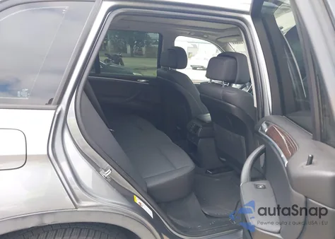 2008 BMW X5 3.0Si z USA, uszkodzony, nr VIN 5UXFE43558L033823